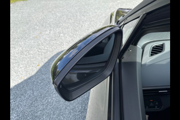 Volkswagen ID.4 Pure 52 kWh 170pk NAVI/PDC/CARPLAY  SOH 91,5