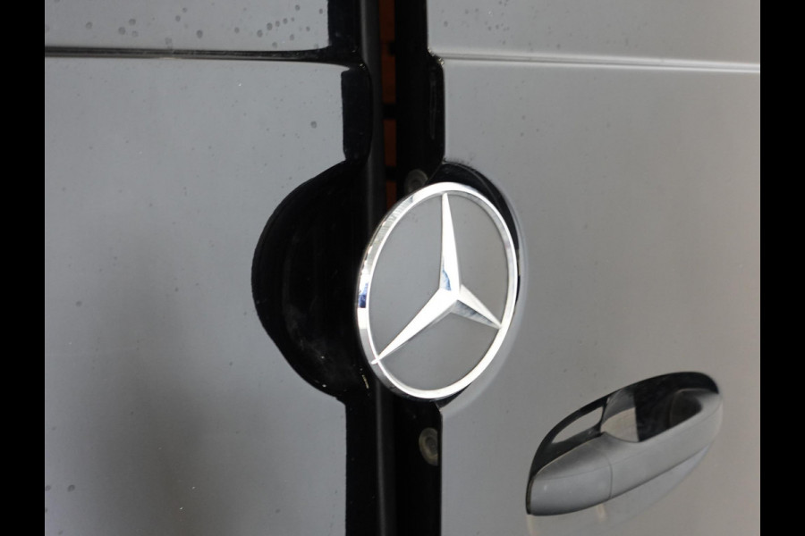 Mercedes-Benz Sprinter 315 1.9 CDI L2H2 RWD Automaat Airco Navigatie Camera Cruisecontrol 3Zits Electra pakket DAB