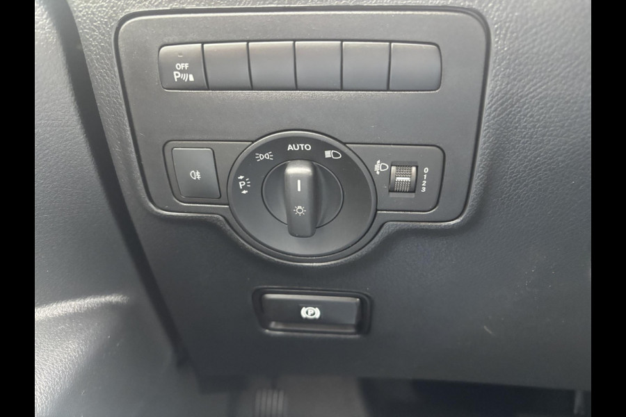 Mercedes-Benz Vito 114 CDI Lang*NAVI*CAM*CRUISE*ECC*HAAK*TEL*LMV*