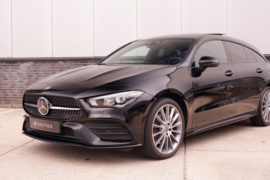 Mercedes-Benz CLA-Klasse Shooting Brake 250 e AMG Line | Panoramadak | Elek. Trekhaak | Sfeerverlichting | Widescreen | Carplay | LED