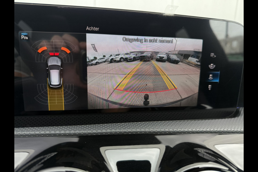 Mercedes-Benz CLA-Klasse Shooting Brake 250 e AMG Line | Panoramadak | Elek. Trekhaak | Sfeerverlichting | Widescreen | Carplay | LED