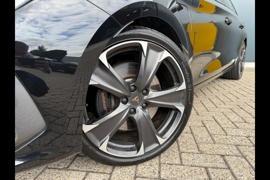 CUPRA Leon Sportstourer 1.4 e-Hybrid 245pk VZ * Navigatiesysteem * AUTOMAAT * Stoelverwarming * Virtual Cockpit *