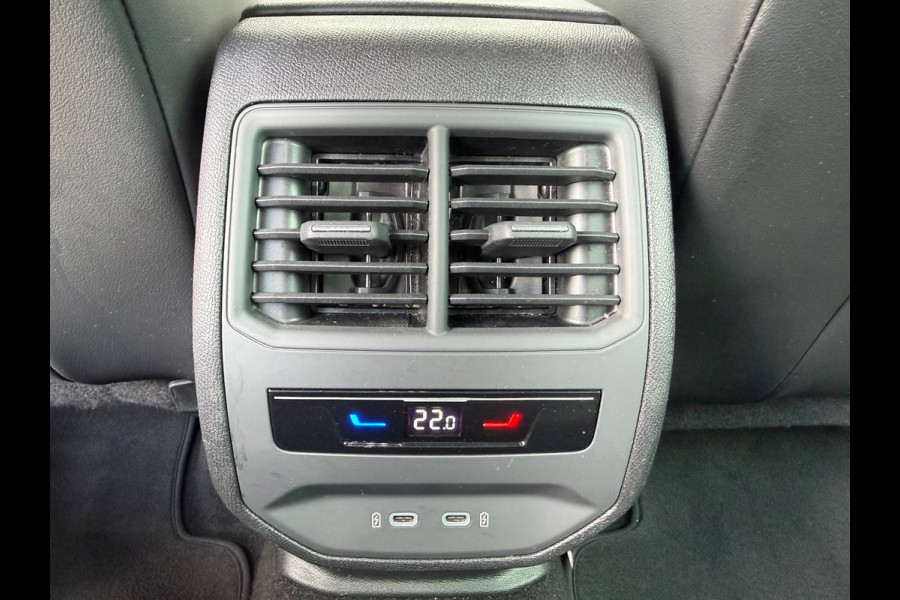 CUPRA Leon Sportstourer 1.4 e-Hybrid 245pk VZ * Navigatiesysteem * AUTOMAAT * Stoelverwarming * Virtual Cockpit *
