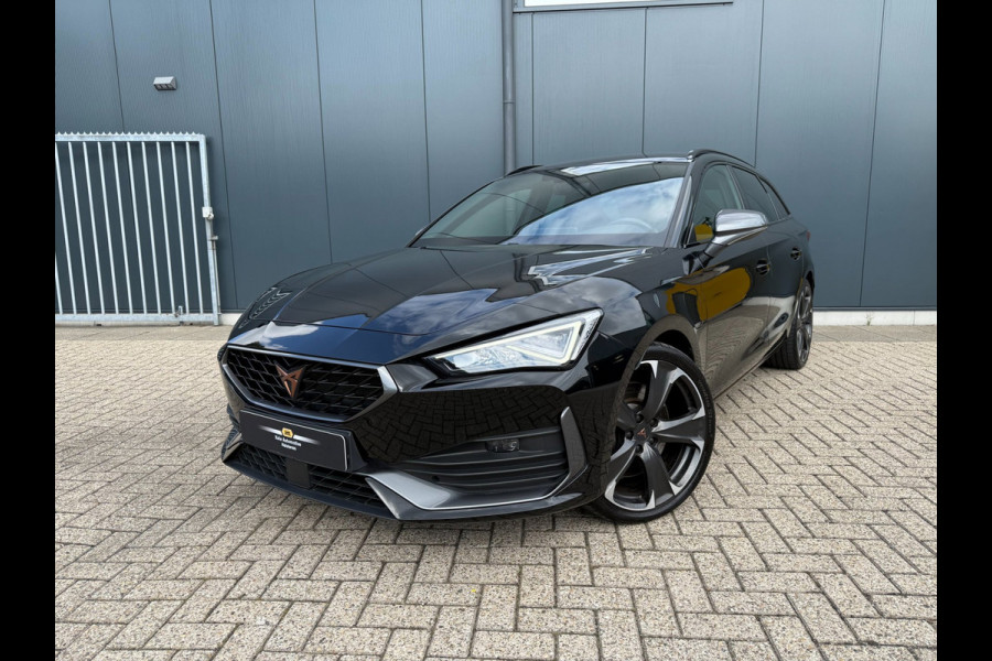 CUPRA Leon Sportstourer 1.4 e-Hybrid 245pk VZ * Navigatiesysteem * AUTOMAAT * Stoelverwarming * Virtual Cockpit *