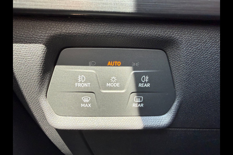 CUPRA Leon Sportstourer 1.4 e-Hybrid 245pk VZ * Navigatiesysteem * AUTOMAAT * Stoelverwarming * Virtual Cockpit *