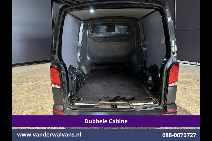 Volkswagen Transporter 2.0 TDI 150pk Automaat L2H1 Dubbele Cabine Euro6 Airco | 6-Zits | Camera | Navigatie | Apple Carplay | Cruisecontrol Android Auto, Stoelverwarming, 2500kg Trekhaak, Achterklep
