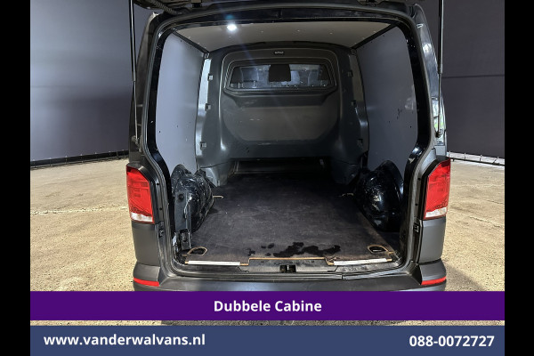 Volkswagen Transporter 2.0 TDI 150pk Automaat L2H1 Dubbele Cabine Euro6 Airco | 6-Zits | Camera | Navigatie | Apple Carplay | Cruisecontrol Android Auto, Stoelverwarming, 2500kg Trekhaak, Achterklep