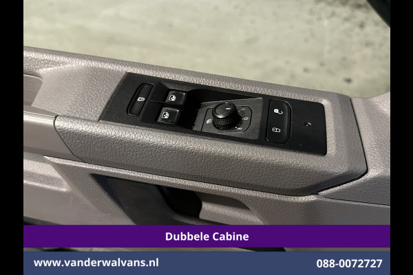 Volkswagen Transporter 2.0 TDI 150pk Automaat L2H1 Dubbele Cabine Euro6 Airco | 6-Zits | Camera | Navigatie | Apple Carplay | Cruisecontrol Android Auto, Stoelverwarming, 2500kg Trekhaak, Achterklep
