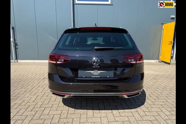 Volkswagen Passat Variant 1.4 TSI PHEV GTE * Trekhaak * AUTOMAAT * Parkeercamera * Head-up Display *