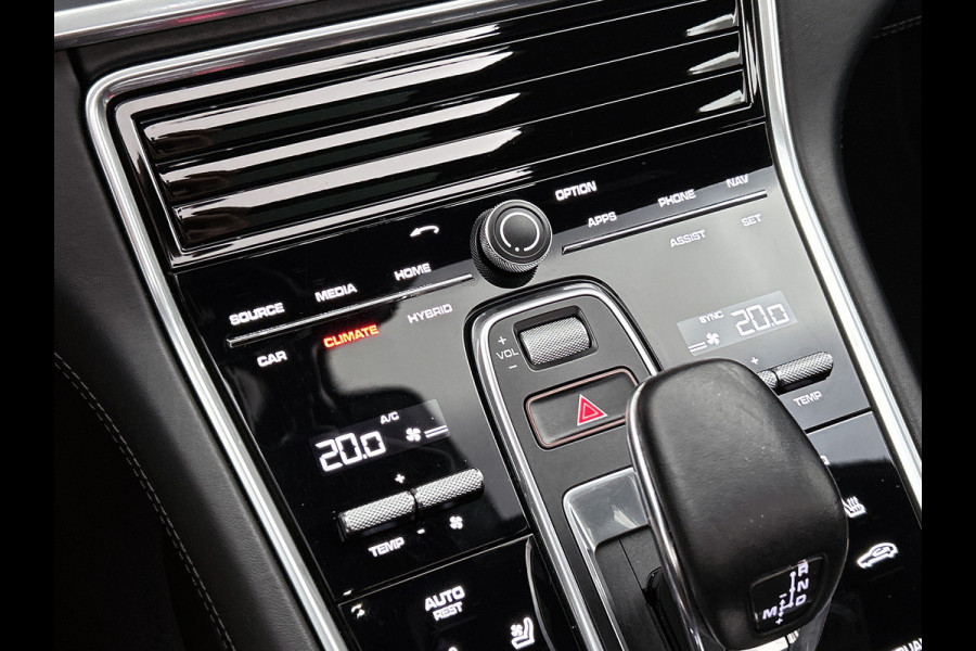 Porsche Panamera Sport 2.9 4 E-Hybrid Turismo / NL.Auto / Adap Cruise / Panorama / Leder int. / memory seats / 21" Lmv / Apk 03-2027