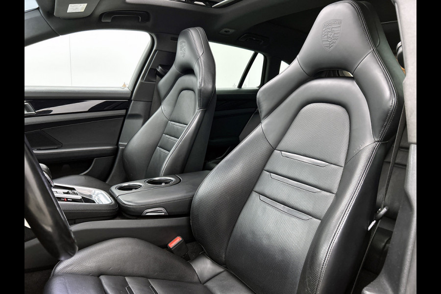 Porsche Panamera Sport 2.9 4 E-Hybrid Turismo / NL.Auto / Adap Cruise / Panorama / Leder int. / memory seats / 21" Lmv / Apk 03-2027