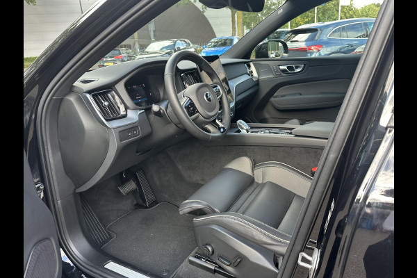 Volvo XC60 2.0 T6 Plug-in hybrid AWD Plus Black Edition VAN: 59.900,- ND: 56.877,- UW HERSTVOORDEEL: 2.023,- | TREKHAAK | DEALER ONDERHOUDEN | HEAD UP | 360CAMERA | FABR. GARANTIE! |