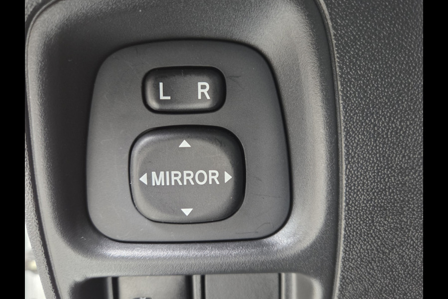 Peugeot 108 1.0 e-VTi Allure uitvoering automaat 5 deurs airco 1e eigenaar !!!