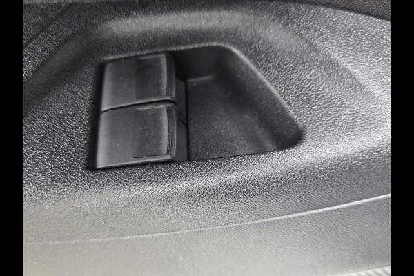 Peugeot 108 1.0 e-VTi Allure uitvoering automaat 5 deurs airco 1e eigenaar !!!