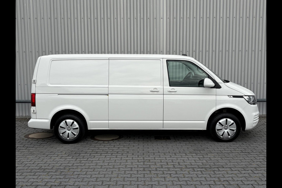 Volkswagen Transporter 2.0 TDI L2H1*AUTOM*NAVI*CRUISE*HAAK*A/C*CAM*TEL(
