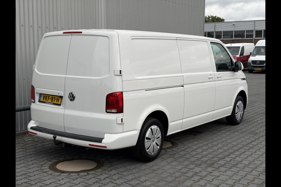 Volkswagen Transporter 2.0 TDI L2H1*AUTOM*NAVI*CRUISE*HAAK*A/C*CAM*TEL(