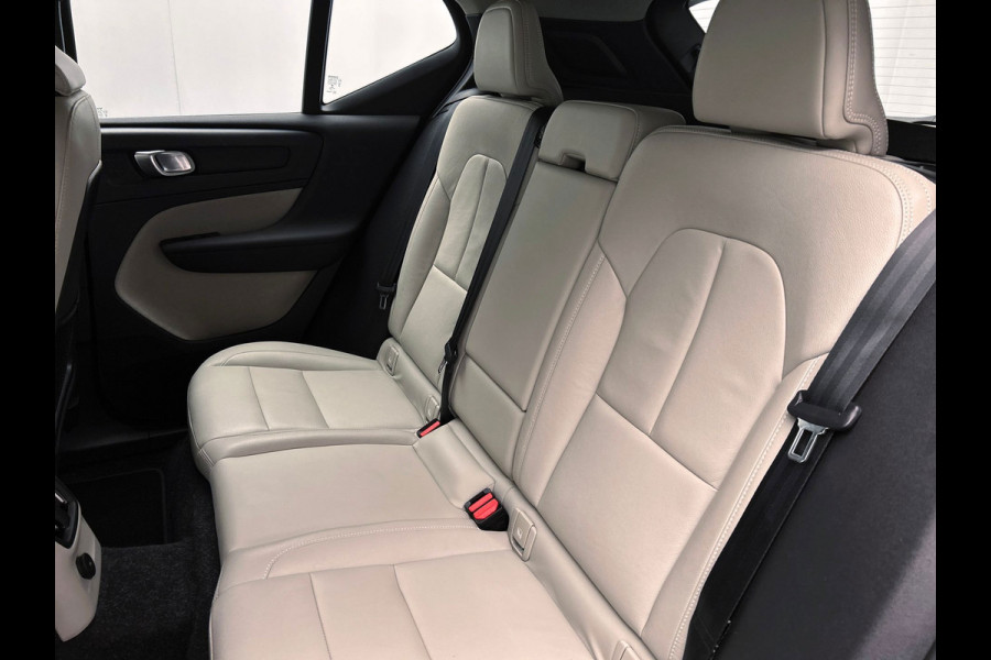 Volvo XC40 1.5 T5 Recharge Inscription 262 PK | Leder | Camera | Carplay | Elek. Kofferklep |