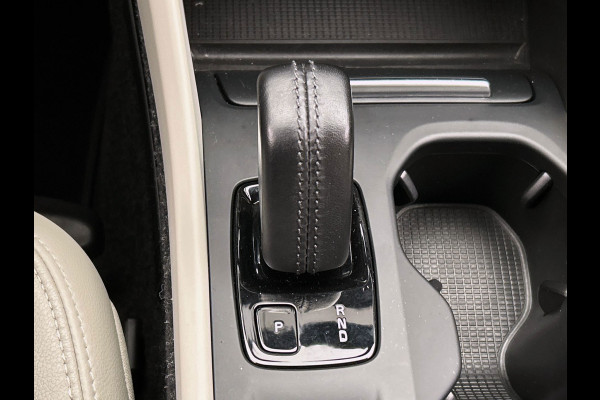 Volvo XC40 1.5 T5 Recharge Inscription 262 PK | Leder | Camera | Carplay | Elek. Kofferklep |