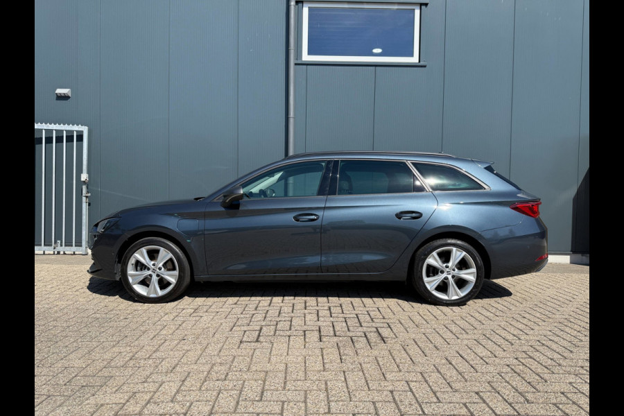 Seat Leon Sportstourer 1.4 TSI eHybrid PHEV FR * Navigatiesysteem * Stoelverwarming * AUTOMAAT * Virtual Cockpit *
