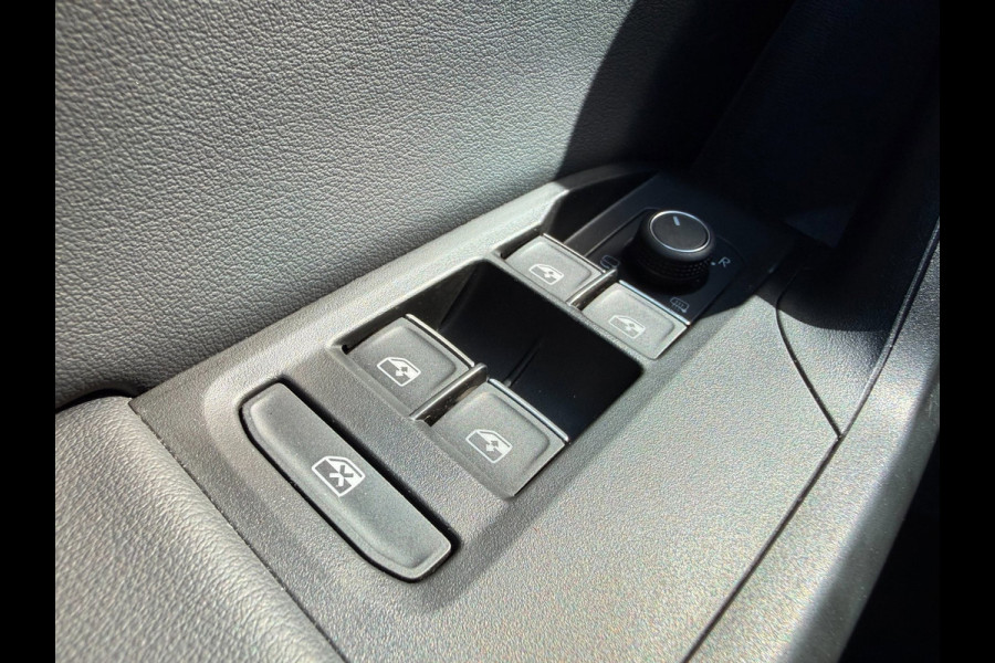 Seat Leon Sportstourer 1.4 TSI eHybrid PHEV FR * Navigatiesysteem * Stoelverwarming * AUTOMAAT * Virtual Cockpit *