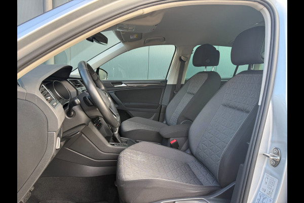 Volkswagen Tiguan 1.5 TSI 150pk DSG Life * 50.000KM! * AUTOMAAT* Parkeersensoren * Adaptieve Cruise Control *