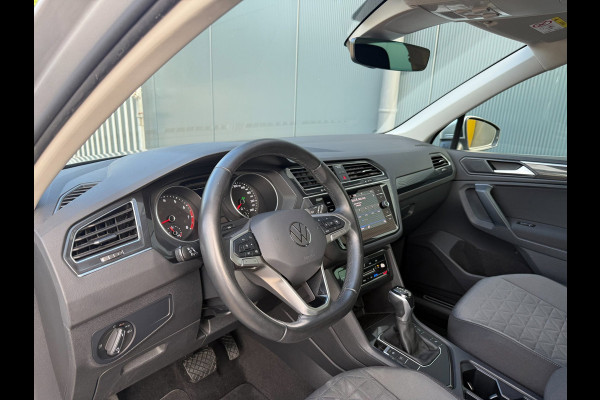 Volkswagen Tiguan 1.5 TSI 150pk DSG Life * 50.000KM! * AUTOMAAT* Parkeersensoren * Adaptieve Cruise Control *