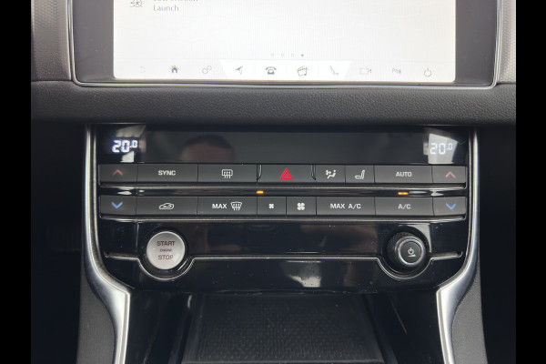 Jaguar XF 2.0d Prestige *AUT | LEATHER | XENON | SPORTSEATS | CAMERA | PRIVACY-GLASS | SHIFTPADDLES | NAVI-FULLMAP | ECC | PDC | CRUISE | 19''ALU*