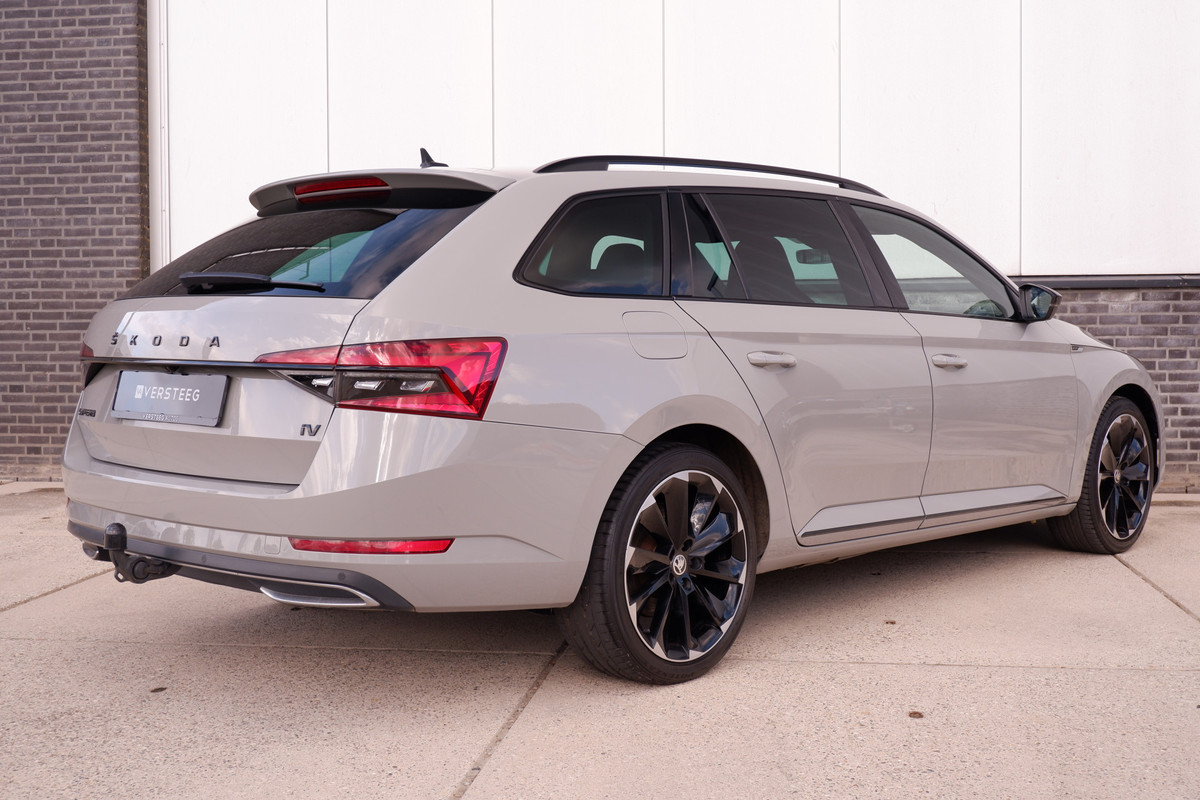 Škoda Superb Combi 1.4 TSI iV Sportline Business | Elek. Trekhaak | Memory | Sfeerverlichting | Carplay | Navi |