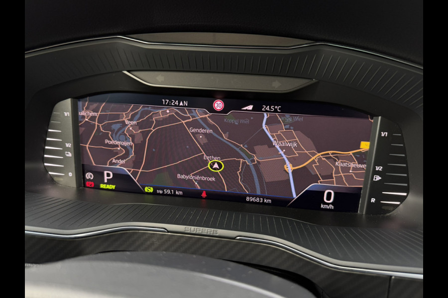 Škoda Superb Combi 1.4 TSI iV Sportline Business | Elek. Trekhaak | Memory | Sfeerverlichting | Carplay | Navi |