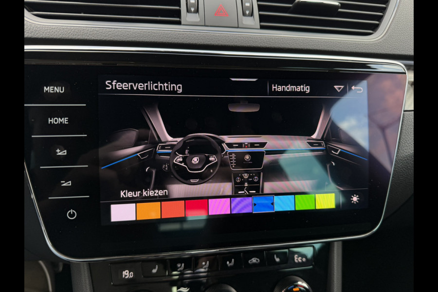 Škoda Superb Combi 1.4 TSI iV Sportline Business | Elek. Trekhaak | Memory | Sfeerverlichting | Carplay | Navi |