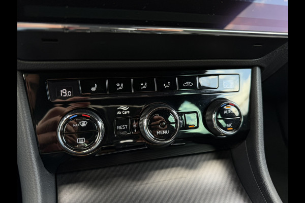 Škoda Superb Combi 1.4 TSI iV Sportline Business | Elek. Trekhaak | Memory | Sfeerverlichting | Carplay | Navi |