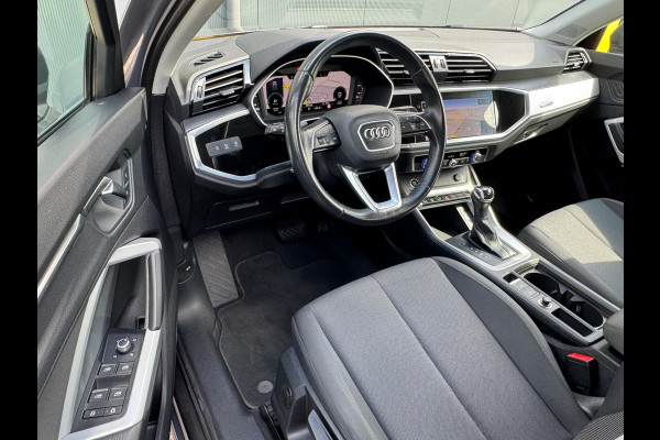 Audi Q3 45 TFSI* AUTOMAAT* Parkeercamera* Xenon/led * Navigatiesysteem *