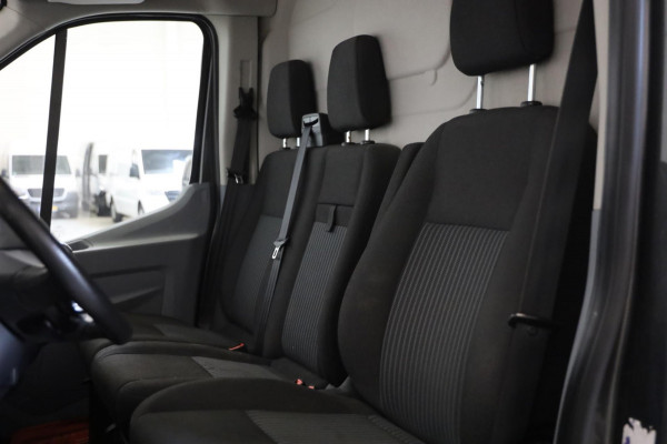 Ford Transit 350 2.0 TDCI L4/H3 170PK GRIJS Limited RWD CAMERA PDC AIRCO CRUISE CONTROL TOPSTAAT LEASE V/A €142,- p.m. INRUIL MOG