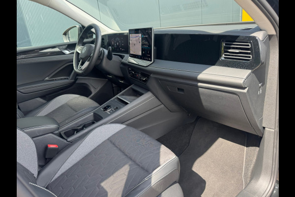 Volkswagen Tiguan 1.5 eTSI 'Goal' * TREKHAAK * 360Gr camera * Sideassistent * Navigatiesysteem *