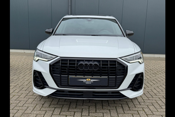 Audi Q3 35 TFSI S Line Edition * Panoramadak * Trekhaak * Stoelverwarming * Parkeercamera *