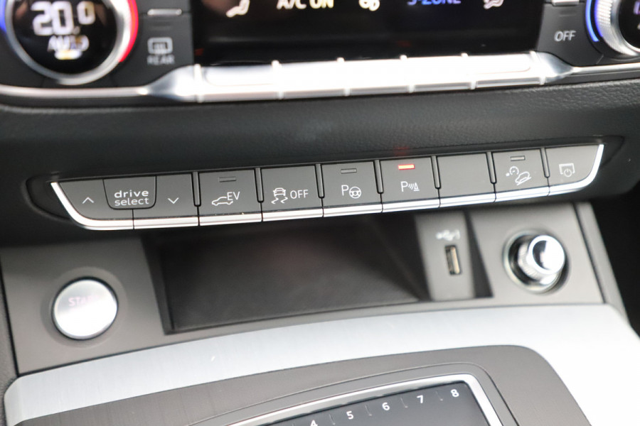 Audi Q5 55 TFSI e quattro Competition | 367PK | Luchtvering | Keyless-go | Pano | Sfeerverlichting | Acc | Virtual-cockpit | Standkachel