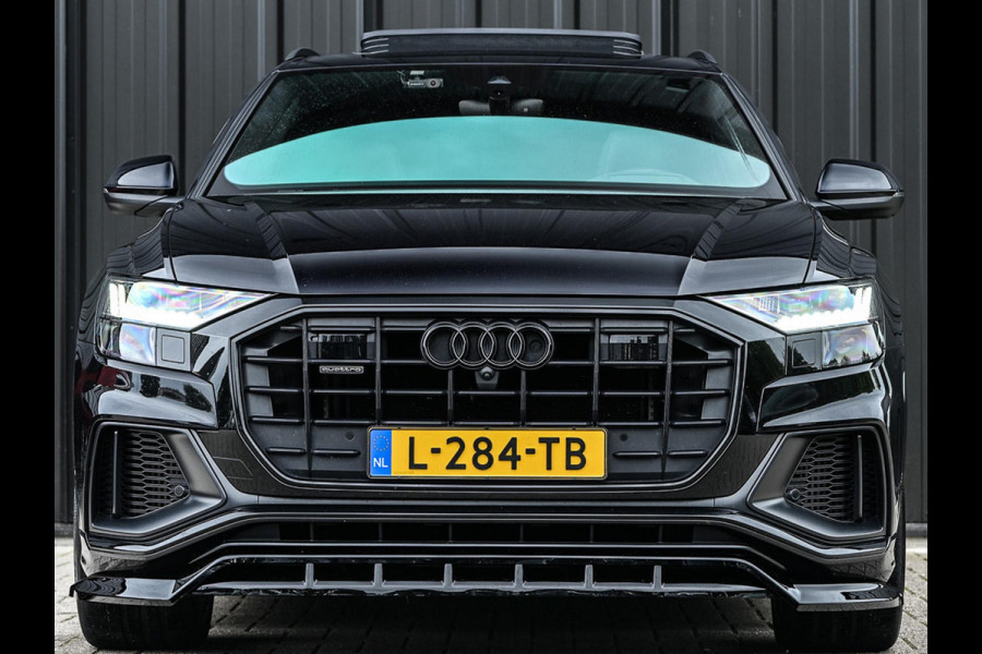 Audi Q8 55 TFSI e quattro Pro Line Plus | Panoramadak | Night Vision | B&O | HUD | 360 Camera | Adaptive Cruise | Luchtvering | Stoelverwarming V+A | Ambiance Verlichting | Trekhaak |