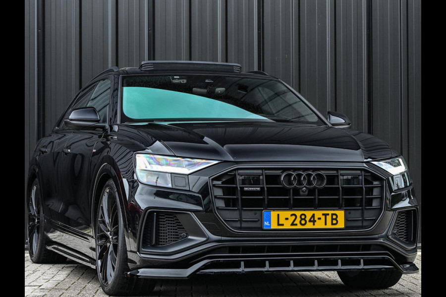 Audi Q8 55 TFSI e quattro Pro Line Plus | Panoramadak | Night Vision | B&O | HUD | 360 Camera | Adaptive Cruise | Luchtvering | Stoelverwarming V+A | Ambiance Verlichting | Trekhaak |