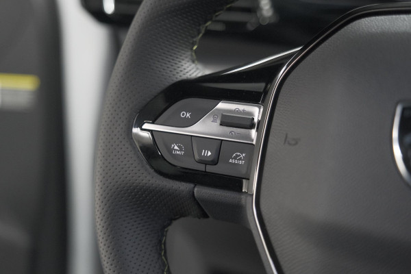 Peugeot 308 SW 1.6 Plug-in Hybrid 180 GT | Panoramadak | Premium Focal Audio | Adaptieve Cruise Control | Elektrische Kofferklep