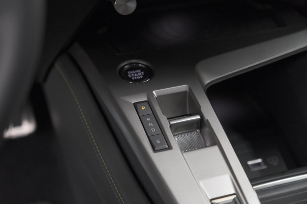 Peugeot 308 SW 1.6 Plug-in Hybrid 180 GT | Panoramadak | Premium Focal Audio | Adaptieve Cruise Control | Elektrische Kofferklep