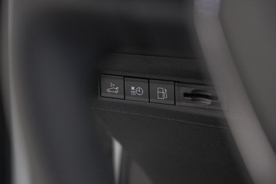 Peugeot 308 SW 1.6 Plug-in Hybrid 180 GT | Panoramadak | Premium Focal Audio | Adaptieve Cruise Control | Elektrische Kofferklep