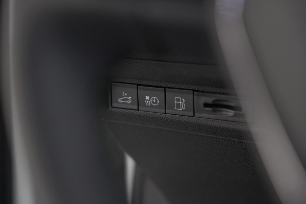 Peugeot 308 SW 1.6 Plug-in Hybrid 180 GT | Panoramadak | Premium Focal Audio | Adaptieve Cruise Control | Elektrische Kofferklep