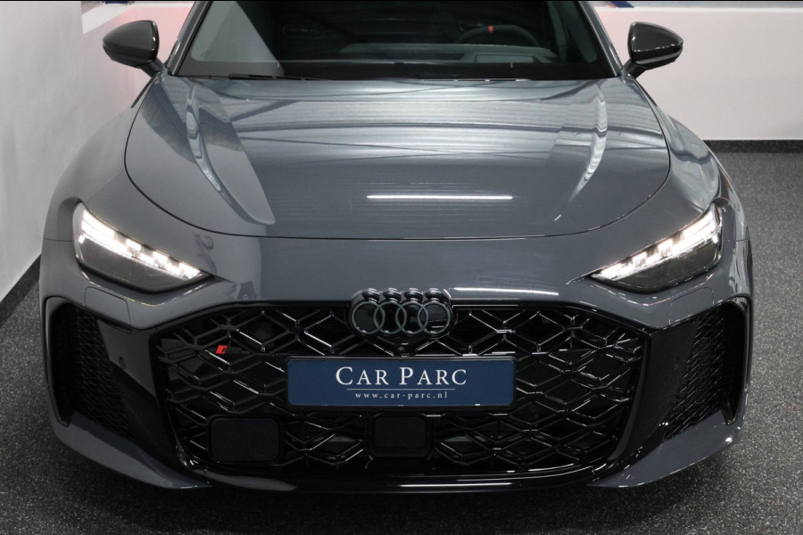 Audi RS5 Avant 2.9 TFSI e-hybrid quattro 640+PK BTW/KERAMISCH/CARBON/B&O//PANO/LEER+S.VERKOELING+MASSAGE/21"/360/FABRIEKSGARANTIE!