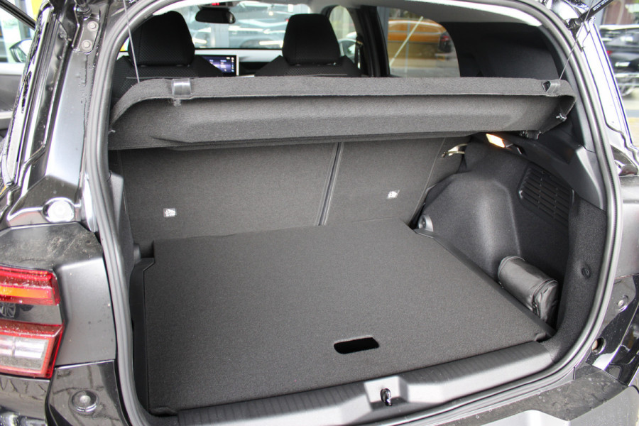 Opel Frontera 1.2 Turbo Hybrid Ultimate 5p. | Keyless Entry & Start | Winterpack | BLIS | Achteruitrijcamera