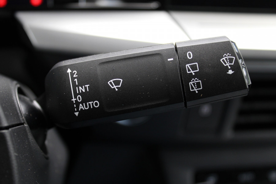 Opel Frontera 1.2 Turbo Hybrid Ultimate 5p. | Keyless Entry & Start | Winterpack | BLIS | Achteruitrijcamera