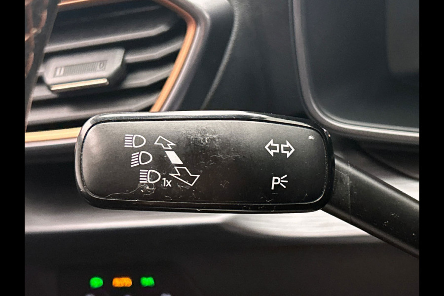 CUPRA Formentor 1.4 TSI e-Hybrid Essential | Adapt. Cruise | Sfeerverlichting |Carplay | Stoel/Stuur Verwarming |