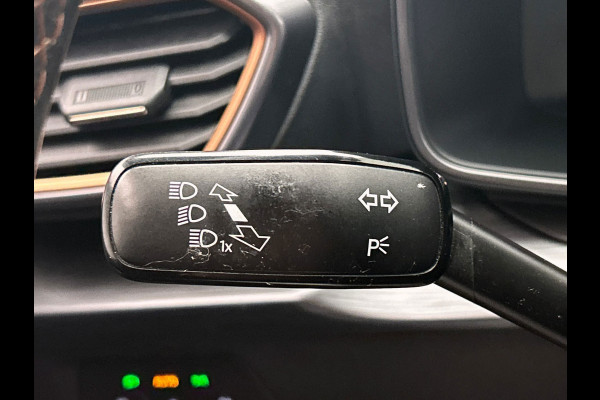 CUPRA Formentor 1.4 TSI e-Hybrid Essential | Adapt. Cruise | Sfeerverlichting |Carplay | Stoel/Stuur Verwarming |