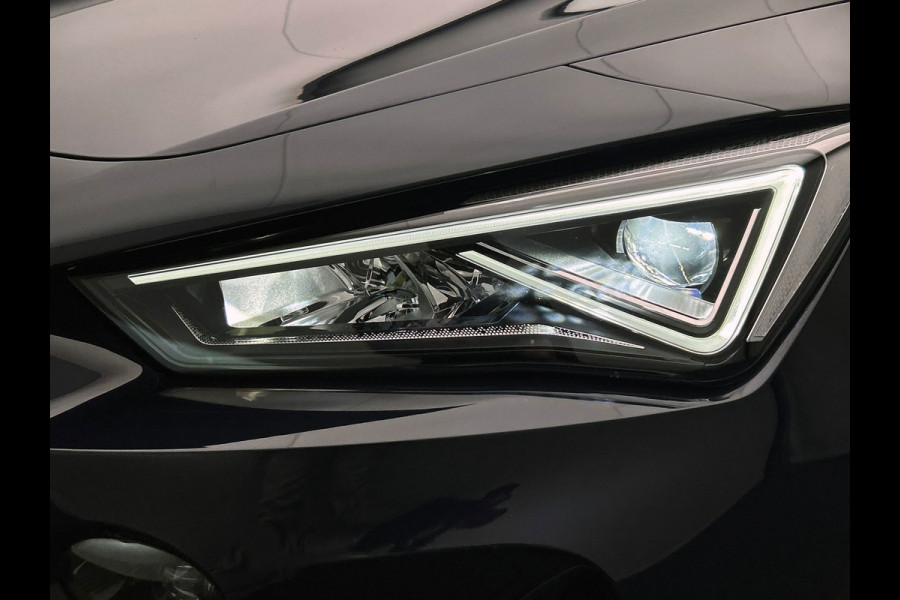 CUPRA Formentor 1.4 TSI e-Hybrid Essential | Adapt. Cruise | Sfeerverlichting |Carplay | Stoel/Stuur Verwarming |