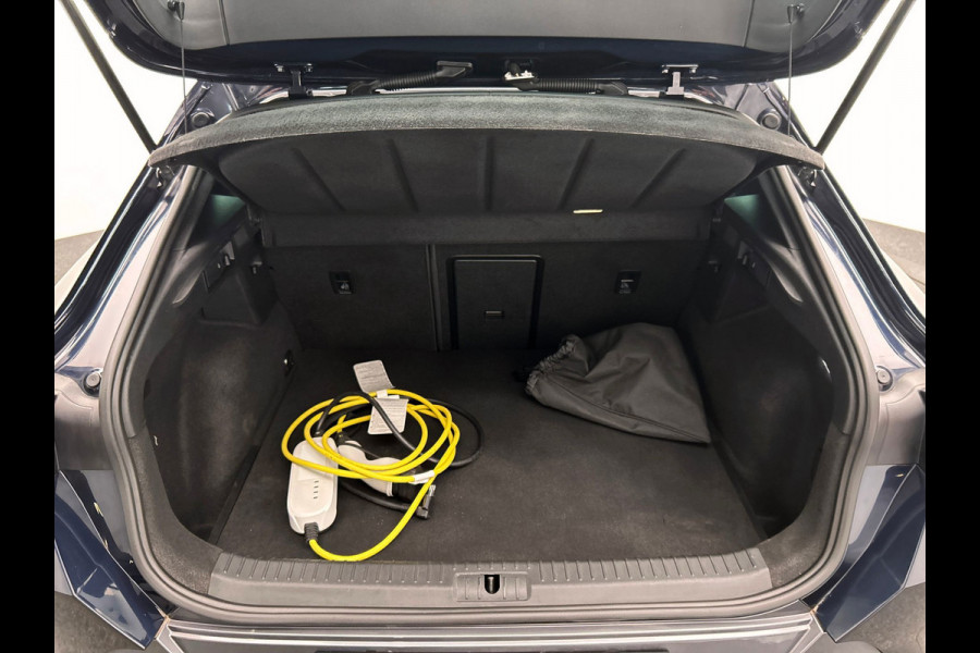 CUPRA Formentor 1.4 TSI e-Hybrid Essential | Adapt. Cruise | Sfeerverlichting |Carplay | Stoel/Stuur Verwarming |