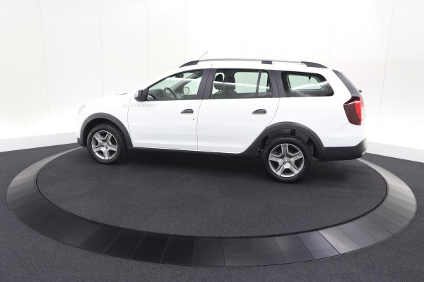 Dacia Logan MCV TCe 90 Stepway | Automaat | Camera | Parkeersensoren | Navigatie | Armsteun